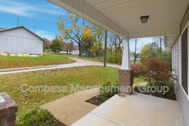 Photo - 3104 Husky Way