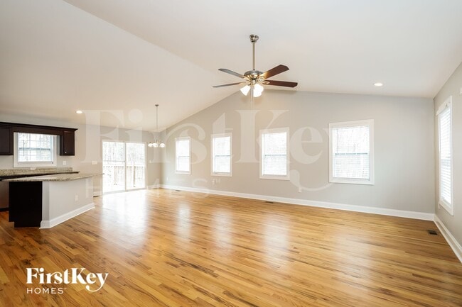 Photo - 7761 Sarah Dr