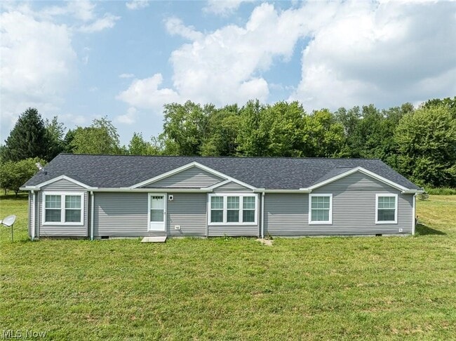 Building Photo - 5719 N Richmond Rd