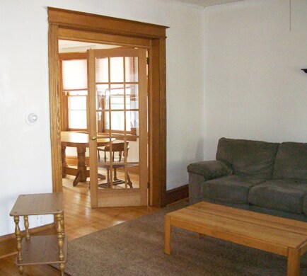 Livingroom looking into the dinningroom - 505 Benton St