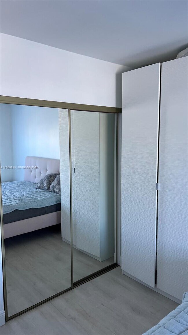 Photo - 400 Kings Point Dr Unit 1416