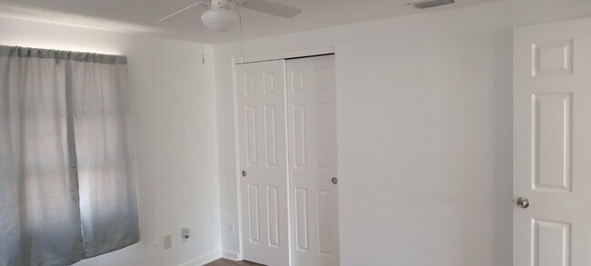 Photo - 131 E Camphor St