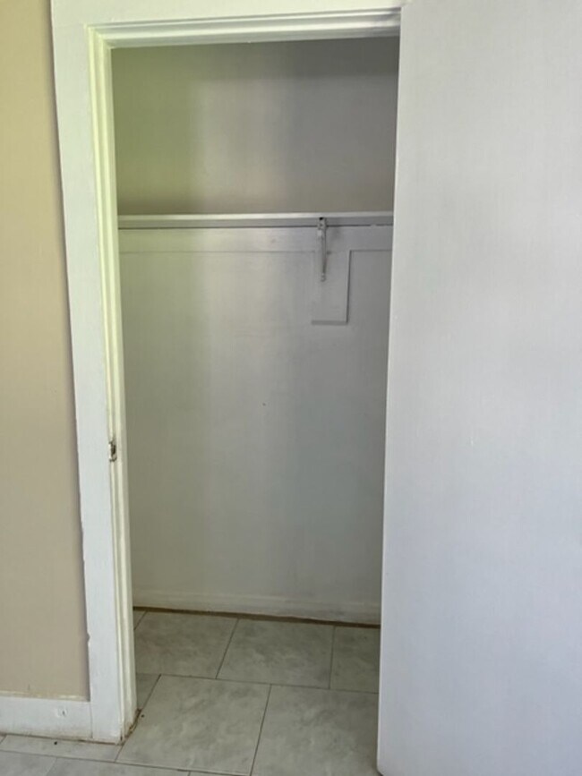 Photo - 5606 Thrush Dr