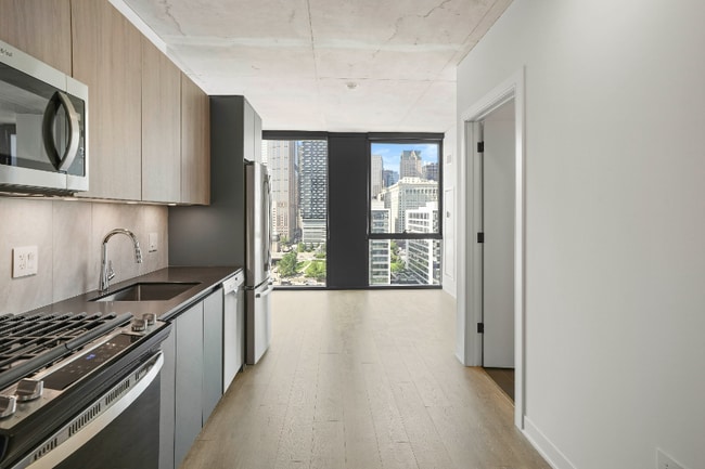 Photo - 245 W Polk St