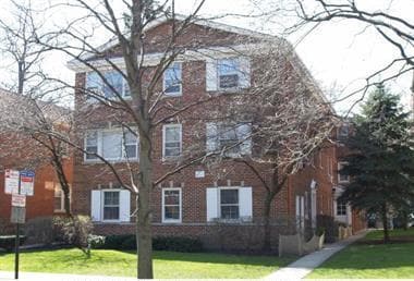 Building Photo - 2602 Central St Unit 2D