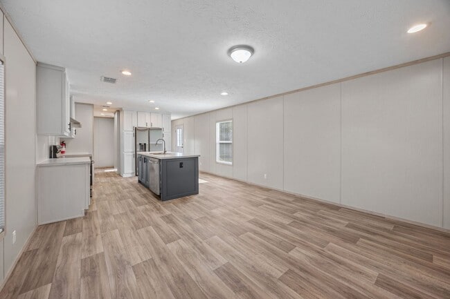 Photo - Peaceful 3 Bedroom Rental Home on 1 Acre – Lawn Care Included