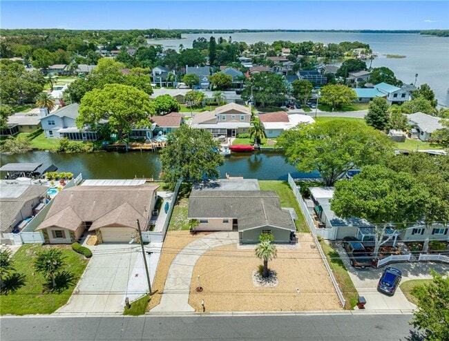 Building Photo - Waterfront home - Palm Harbor