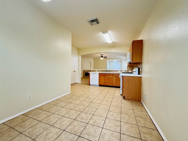 Photo - 3518 Aztec Wood Dr