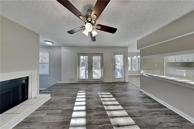 Photo - 4440 Coventry Ct