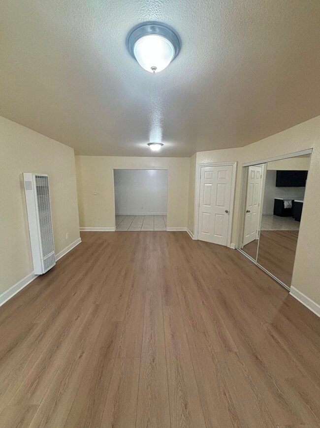 Photo - 6808 Brynhurst Ave