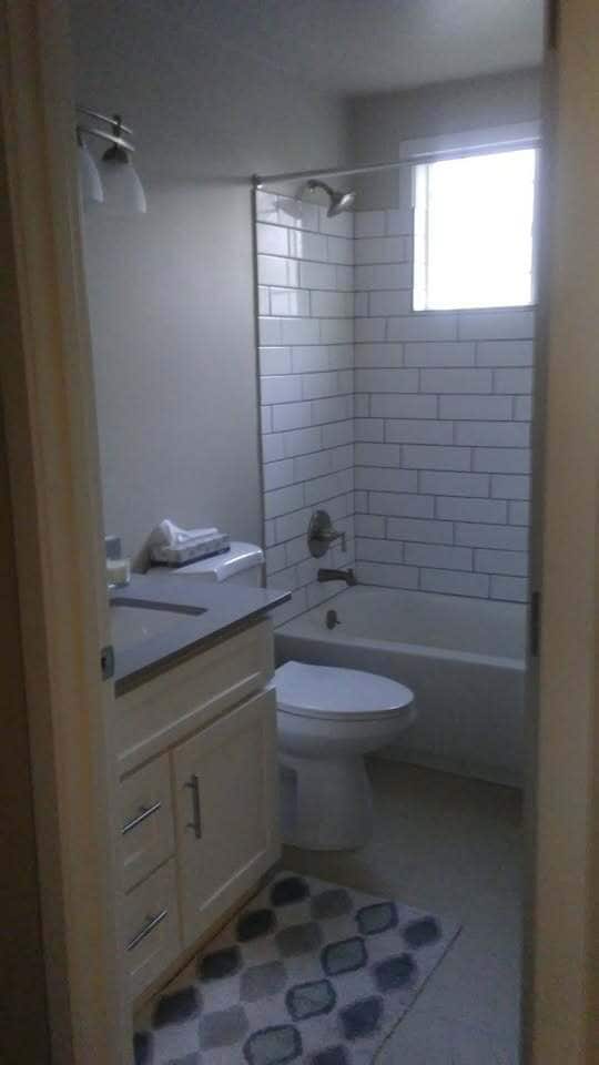 Photo - DD University Place LLC Unidad 10