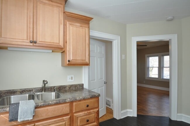 Photo - 133 e Montana st Apartments Unit #3