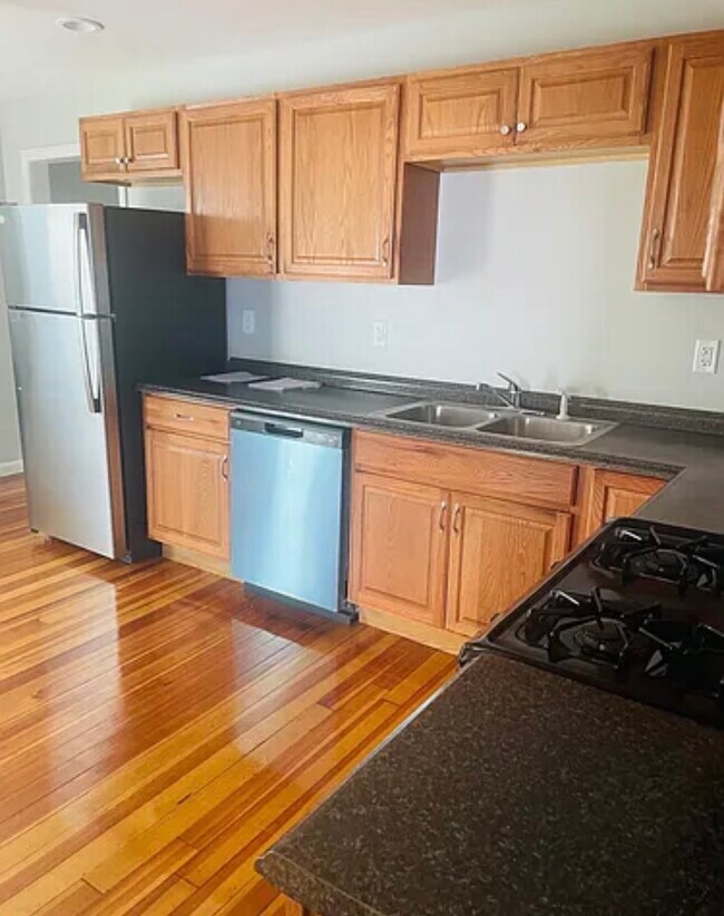 Photo - 10 Bradford St Unit 10 Bradford Street