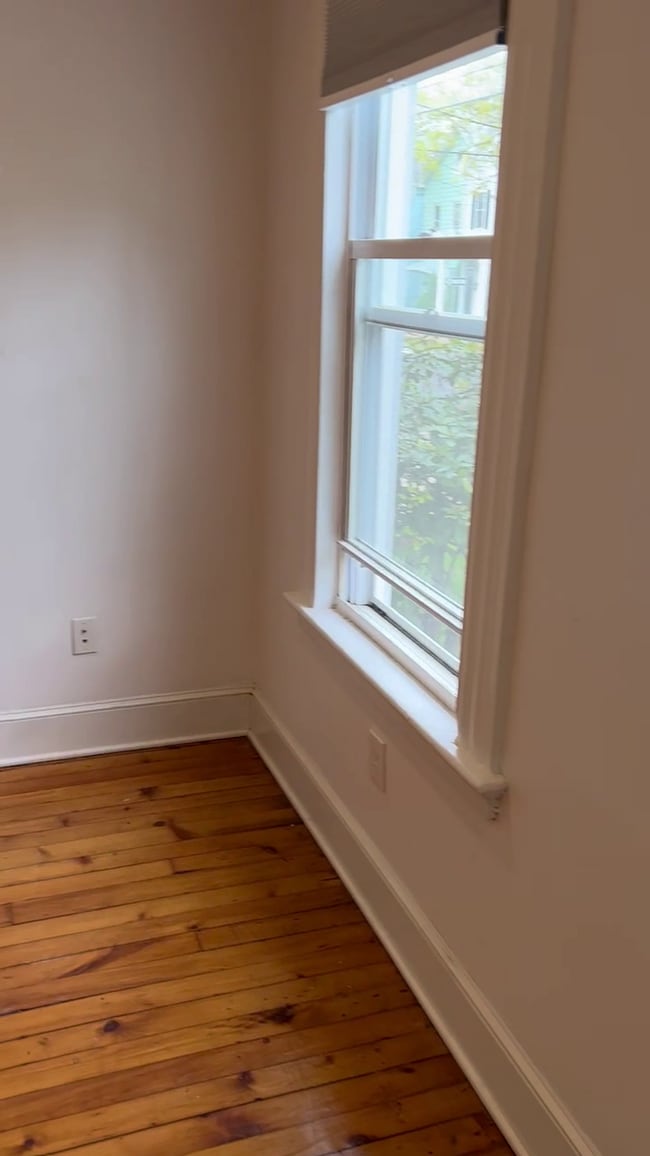 Photo - 186 Willow St Unit A