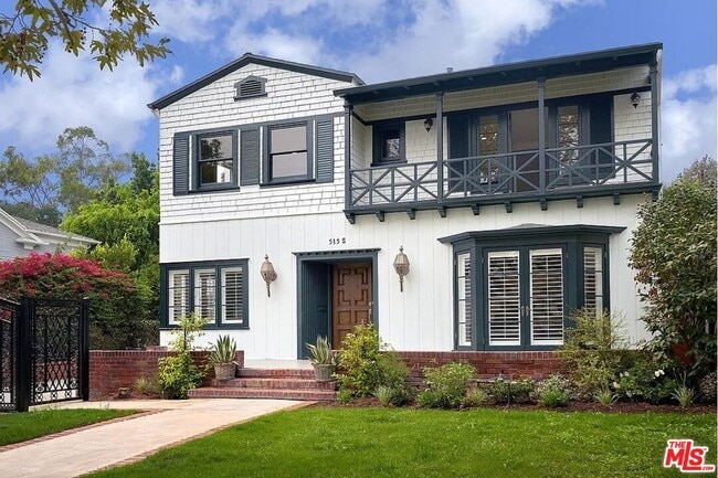 Building Photo - 515 S Van Ness Ave