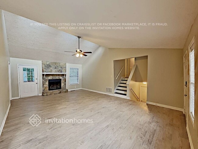 Photo - 2086 Arrowhead Trail