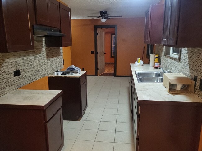 Photo - 75 Roland St