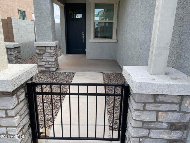 Photo - 40629 W Sunland Dr