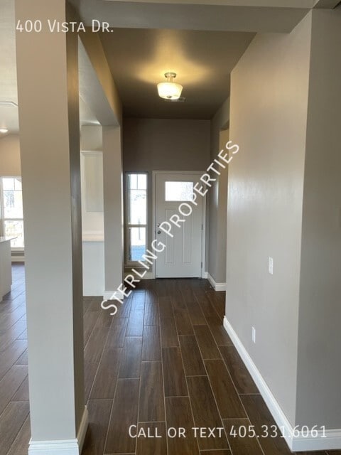 Photo - 400 Vista Dr