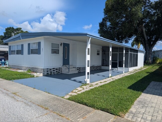 Photo - 207 Dolphin Dr N Casa