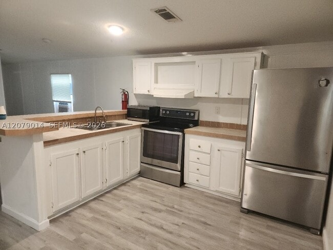 11908 Cove A Cove