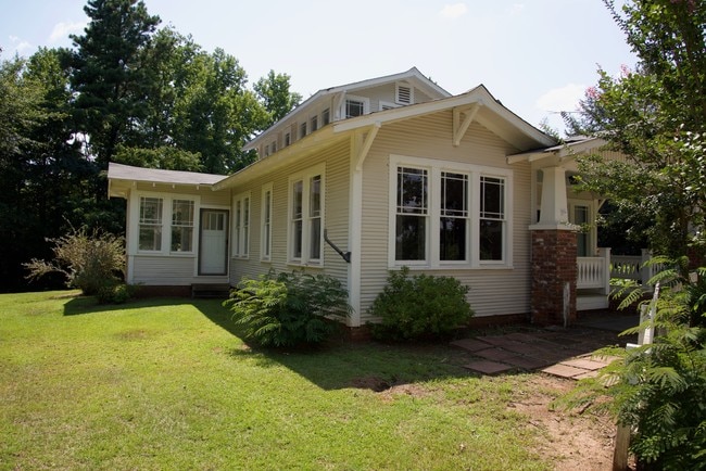 Photo - 1288 McCullin Rd