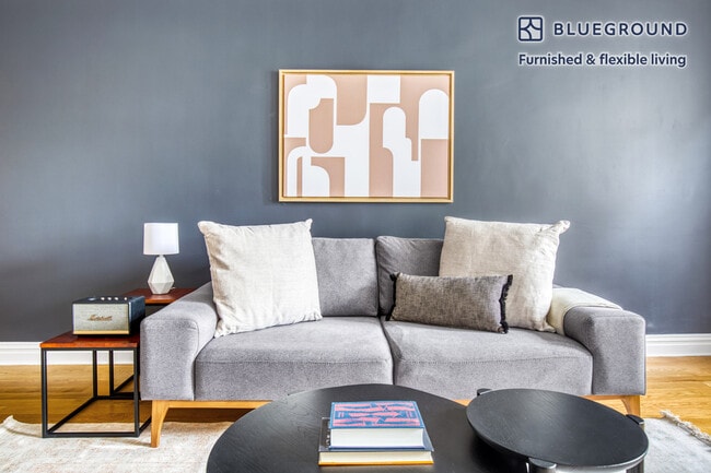 Photo - 108 W 15th St Unidad FL5-ID205