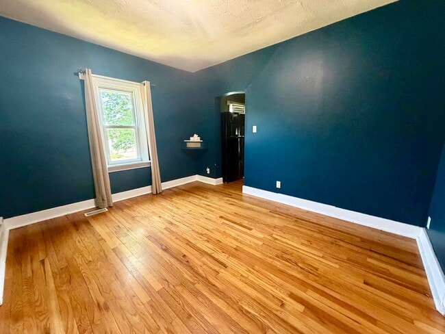 Photo - Centrally located 2 bedroom 1 bath house