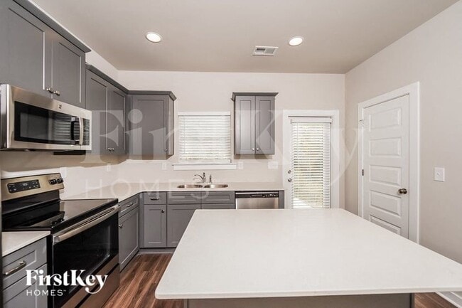Photo - 1325 Brookhaven Dr