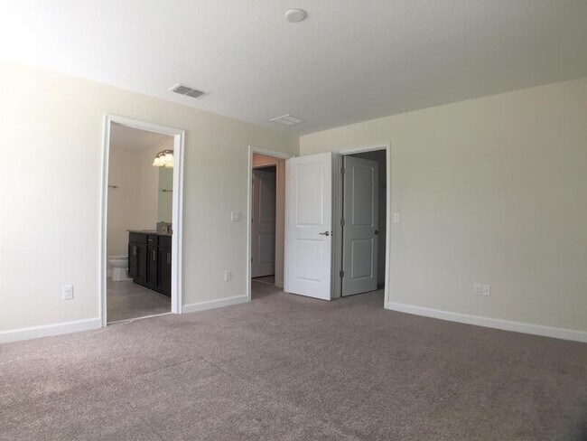 Photo - 11350 Biography Way