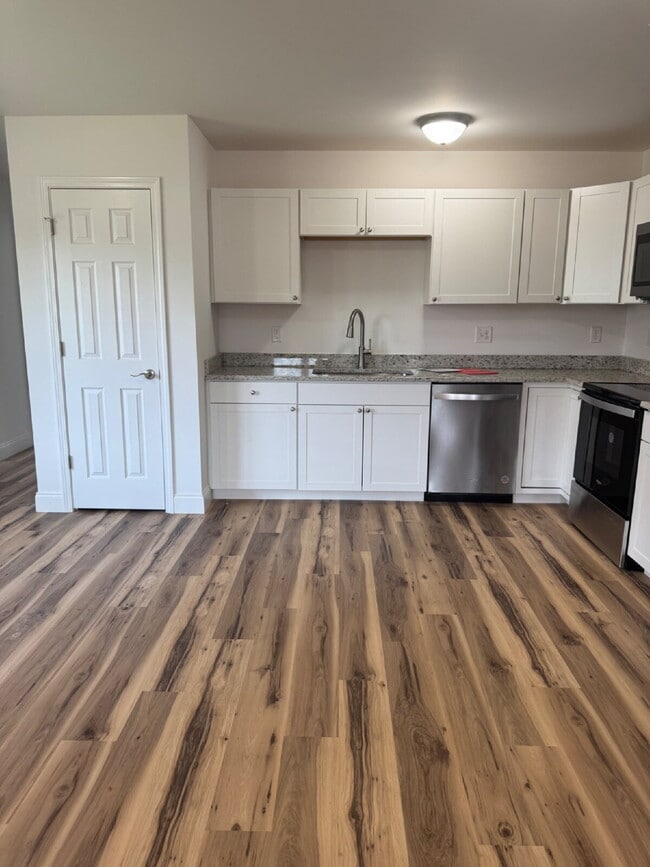 Photo - 321 Quinn Hill Ln