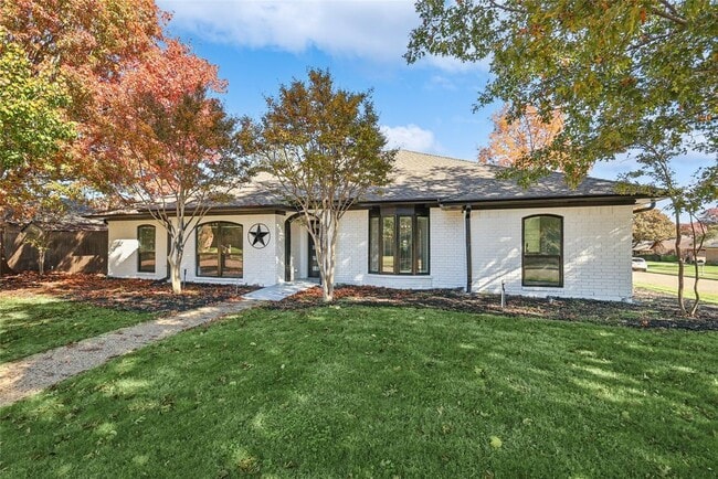 Photo - 6300 Topaz Way House