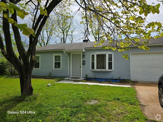 Building Photo - Nice 3BD/1BA Rental