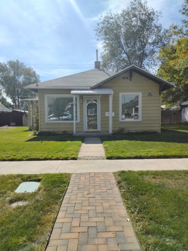Photo - 337 N 6th Ave House