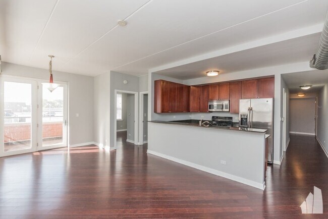 Photo - 3550 W Montrose Ave Unidad 303