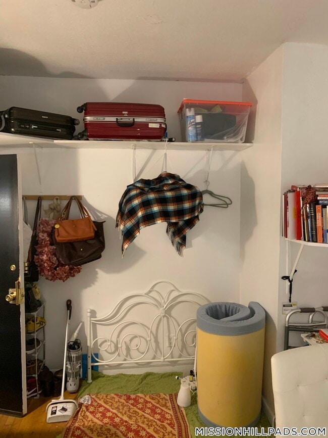 Photo - 28 S Huntington Ave Unidad 202