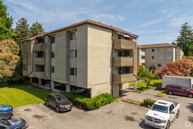 Building Photo - Ronald S Roadburg Residences