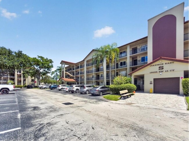 Building Photo - 13055 SW 15th Ct