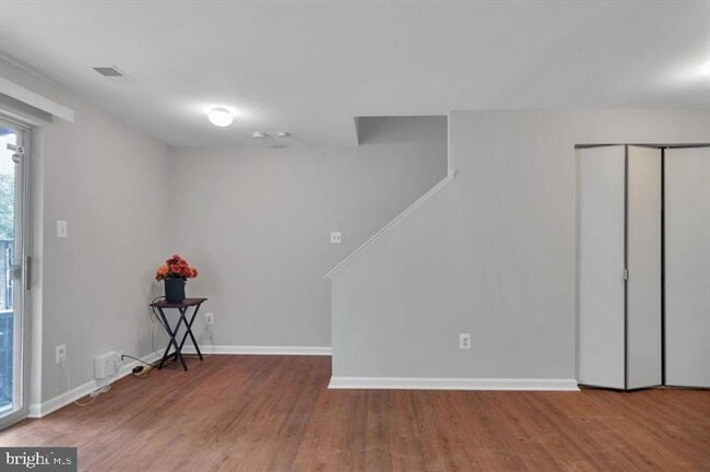 Photo - 1947 Winslow Ct Casa Adosada