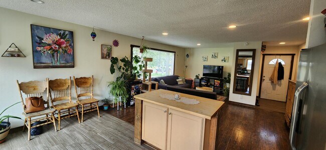 Photo - 420 N 19th Ave