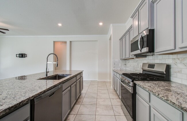 Photo - 1011 Veer Dr