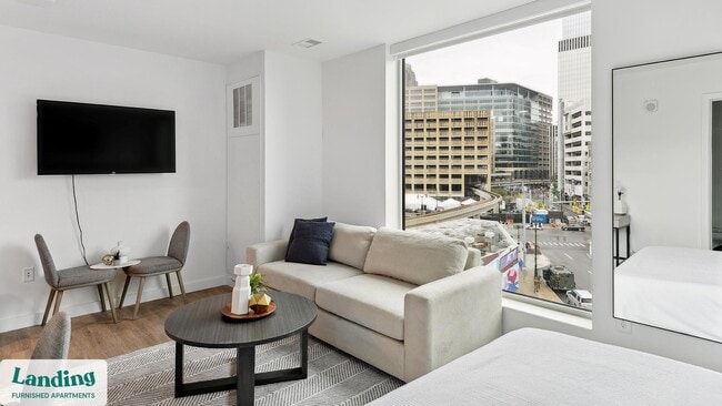 Photo - 310 Gratiot Ave Unidad 404.1404095