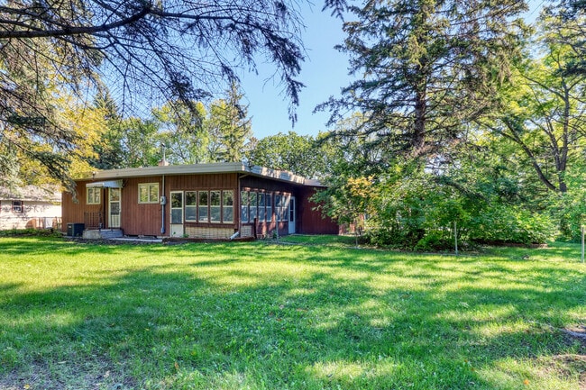 Photo - 1817 14th St S