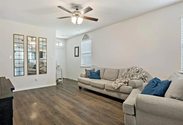 Photo - 2617 Franklin Dr