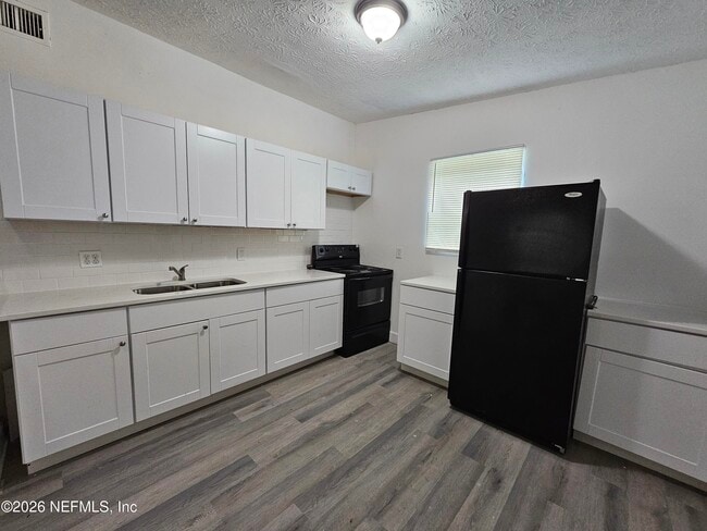 Photo - 10228 Westmar Rd