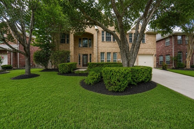 Photo - 2414 Falcon Knoll Ln