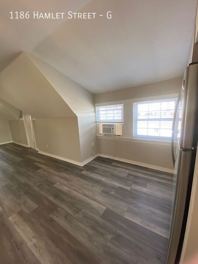 Photo - 1186 Hamlet St Unit G