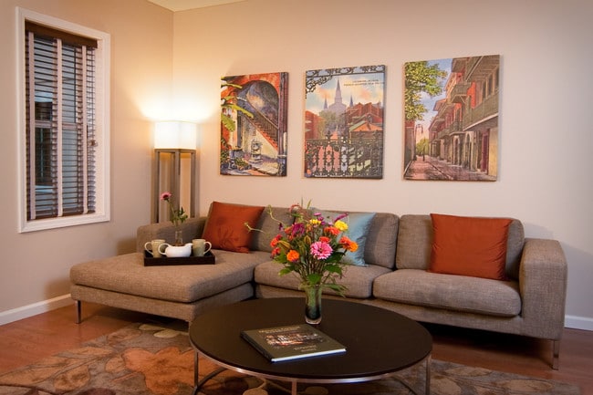 Nine 27 Apartments
