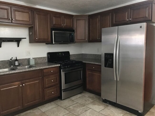 Photo - 3752 Meade Ave