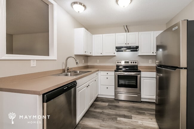 Photo - 10719 Bristol Terrace